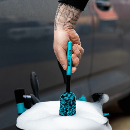 AUTO FINESSE MICROFIBRE WHEEL BRUSH - Cepillo de llantas